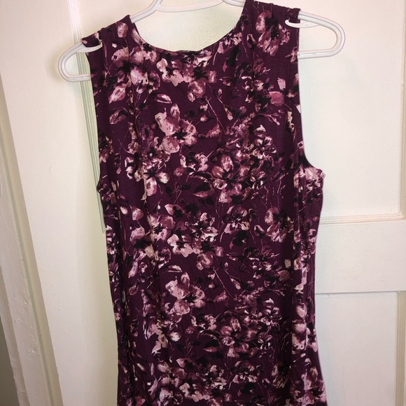 Reitman’s exlarge Floral Sleeveless Top - Purple - sleeveless- lightly worn - Picture 8 of 8